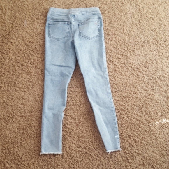 Girls Skinny Lightwash Jeans - Picture 2 of 3